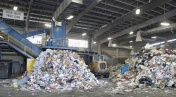 固体废物处理设施的内部视图图片素材