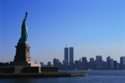 自由女神像和下曼哈顿图片素材