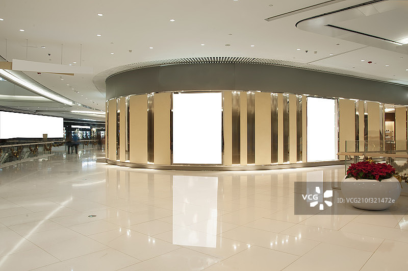 现代城市购物中心大厅图片素材
