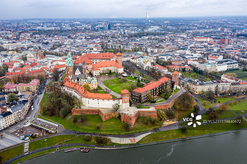 波兰瓦维尔城堡航拍图片素材
