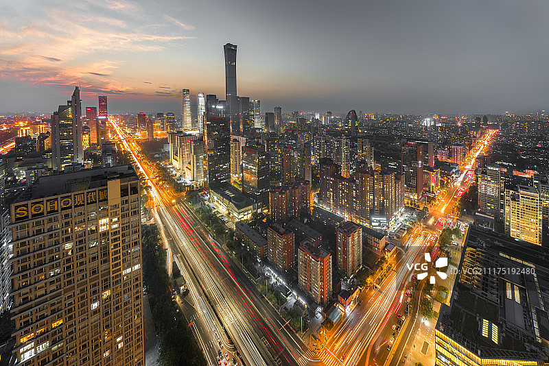 北京CBD日落晚霞夜景繁华都市图片素材