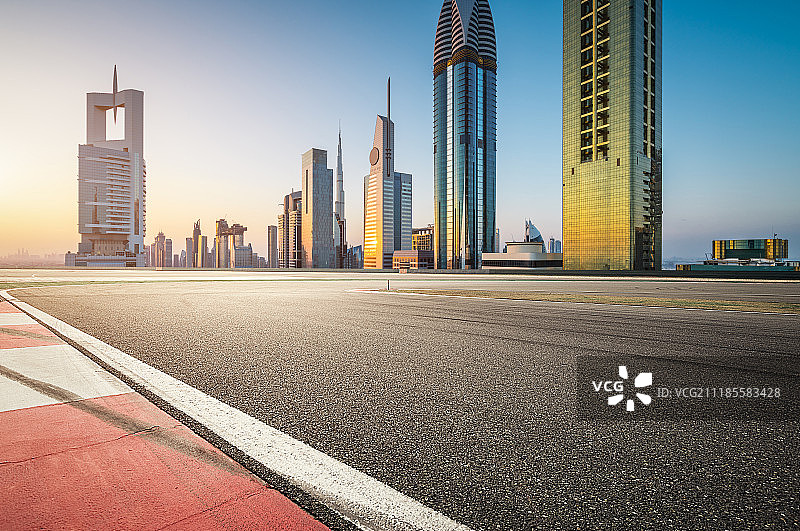 迪拜城市道路图片素材