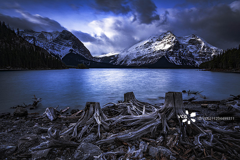 加拿大上湖的日暮时分图片素材