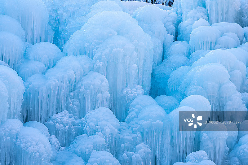 冬季冰瀑图片素材