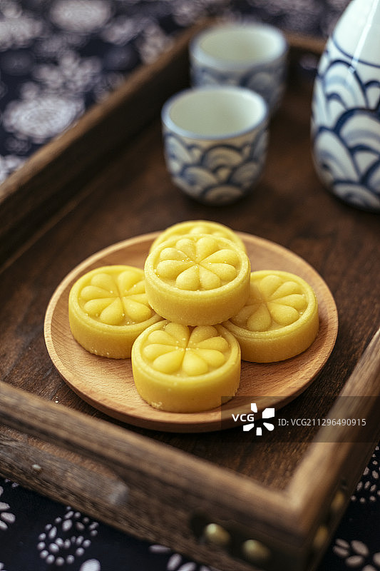 中国传统美食绿豆糕特写图片素材