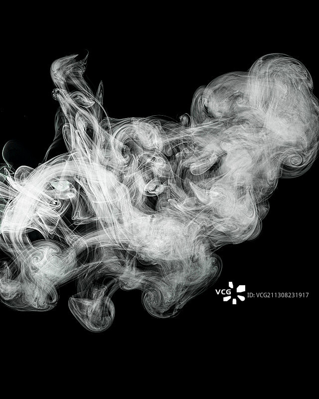 黑色背景下的烟雾特写，美国纽约图片素材