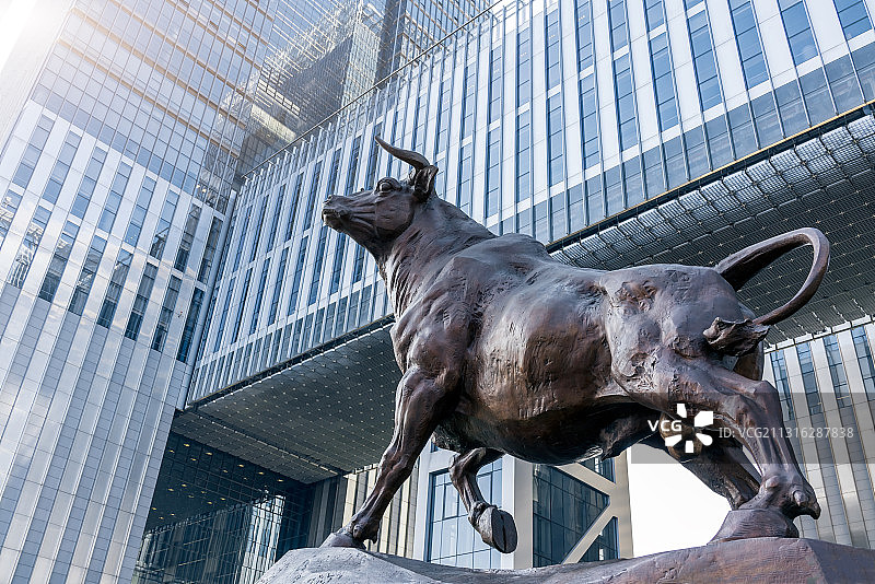 上海证券交易所铜牛图片素材