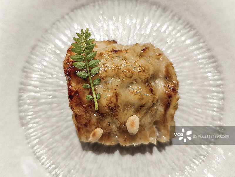 美食日本料理烤鱼片图片素材