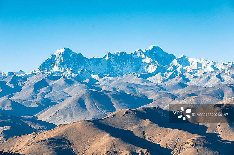 喜马拉雅山脉雪山群图片素材