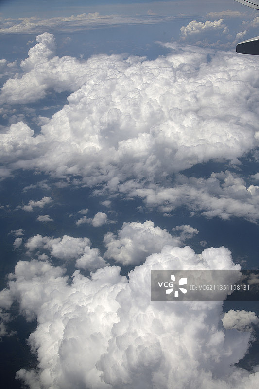 空中的云图片素材