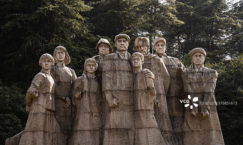 南京雨花台烈士群雕图片素材