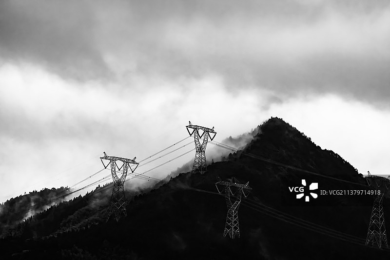 电网建设塔架风采图片素材