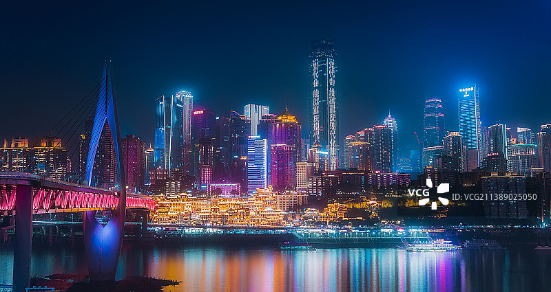 重庆的赛博朋克夜图片素材