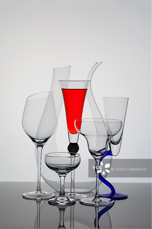 酒杯与酒＋静物摄影图片素材