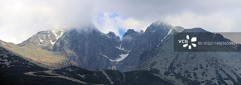 斯洛伐克Birensky Tatra的Tazanska Lomnitsa镇附近图片素材