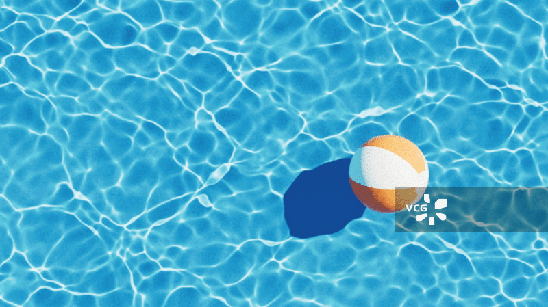 沙滩球与蓝色水波背景循环动画3D渲染图片素材