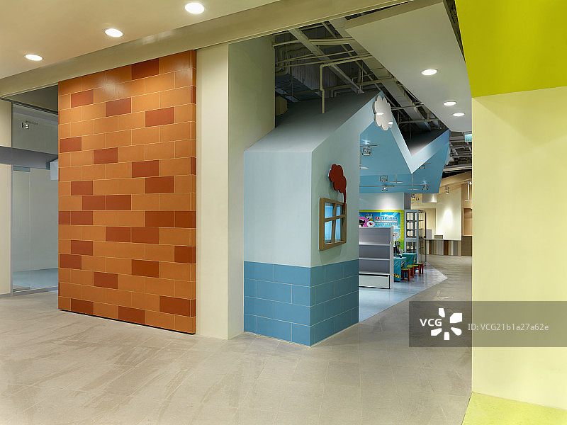 Interior of modern kindergarten图片素材