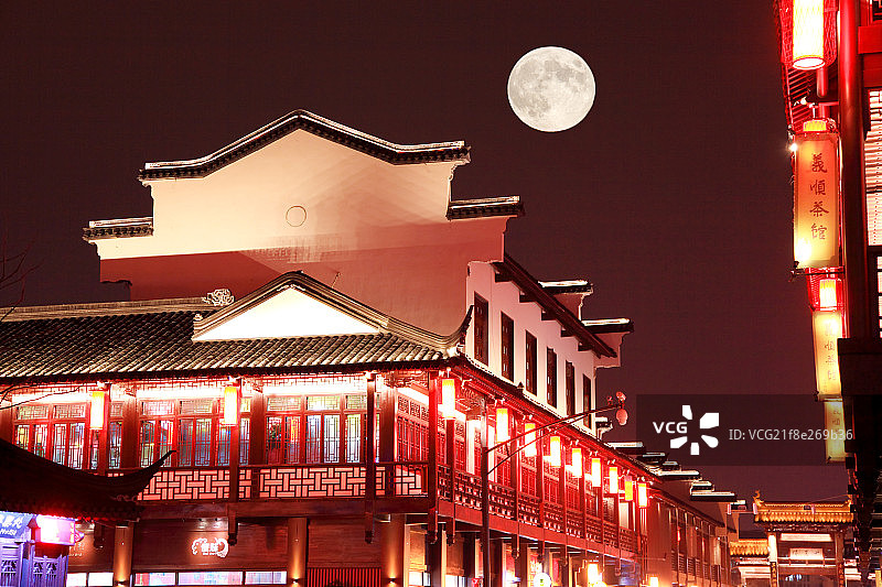 南京古秦淮古典建筑的夜景图片素材