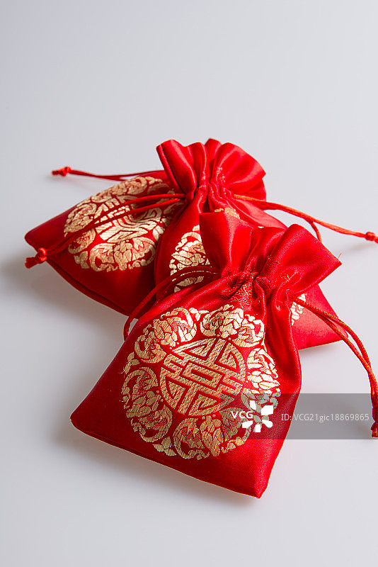 中国婚礼喜糖包图片素材