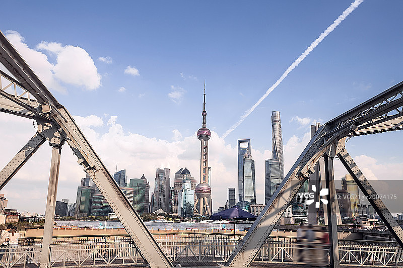 上海外白渡桥及城市建筑风光图片素材