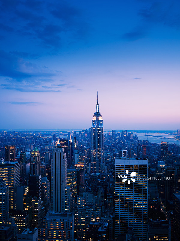 曼哈顿，纽约市的天际线图片素材
