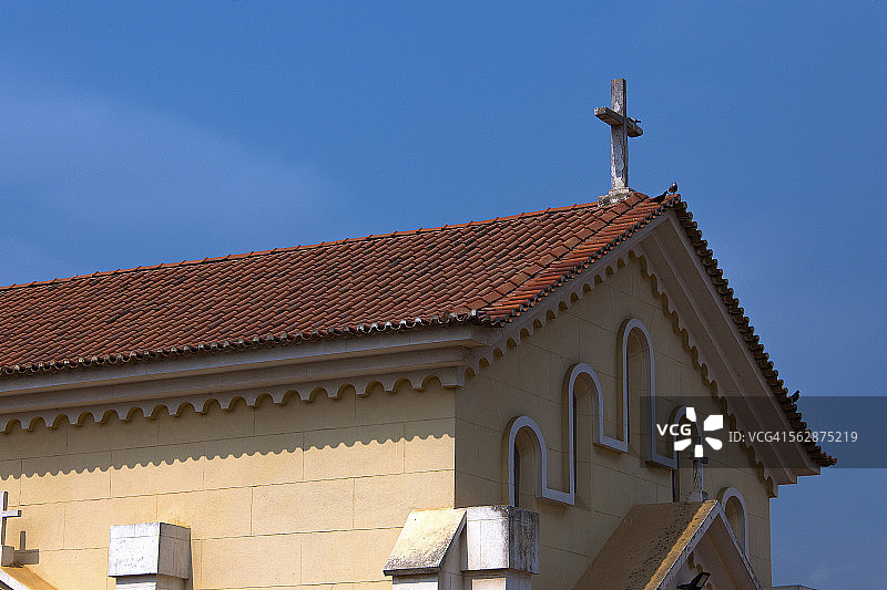葡萄牙教堂和十字架尖塔，安哥拉，罗安达湾图片素材
