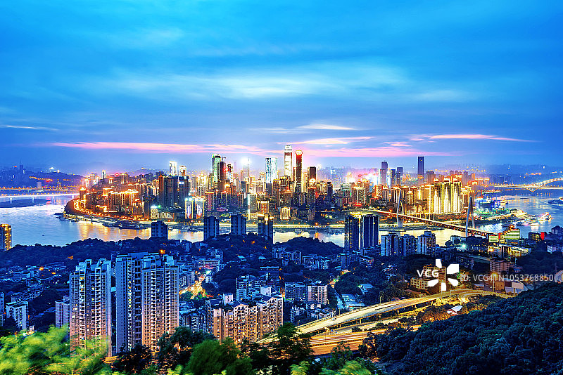重庆城市的天际线图片素材