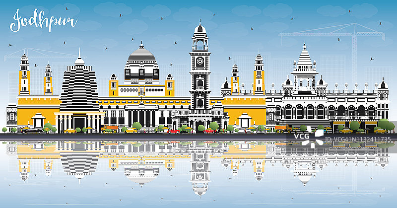 焦特布尔印度城市天际线与彩色建筑，蓝天和反射。图片素材