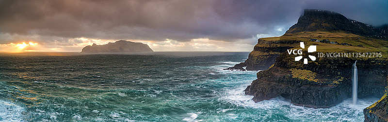mula磷瀑布，Gasadalur, Vagar, Faroe群岛图片素材