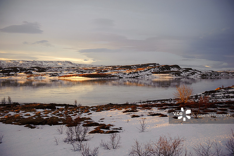 冰岛东南部的Egilsstaðir冬季景观图片素材