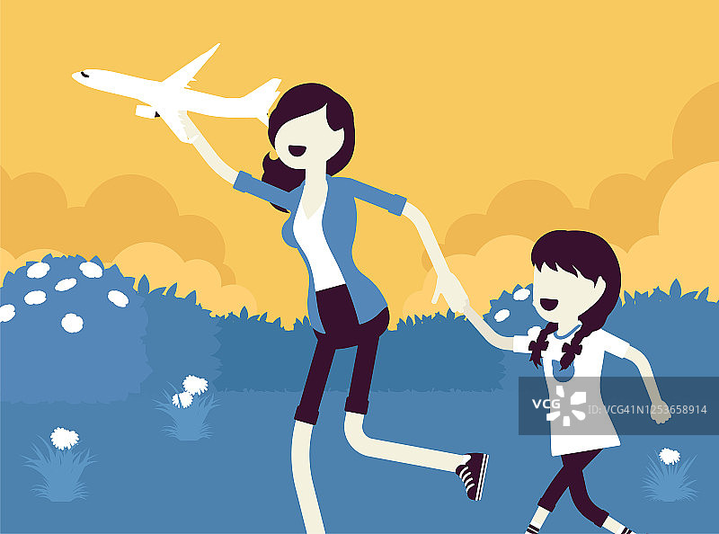 幸福的家庭，妈妈，女儿在玩玩具飞机图片素材