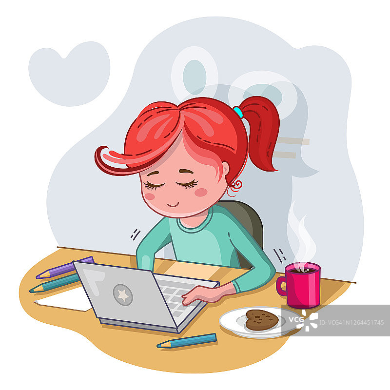 一位年轻女子坐在书桌前，手里拿着一台笔记本电脑。图片素材