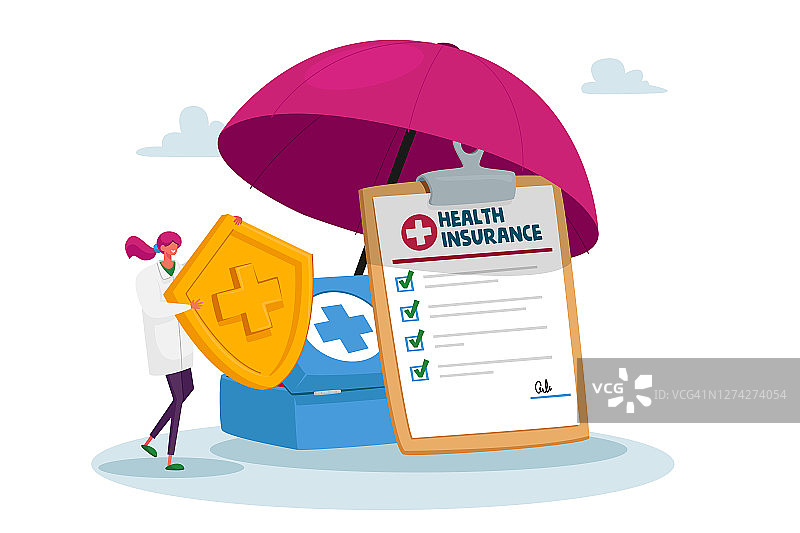 健康保险的概念。小医生拿着巨大的金盾和十字站在伞下。生命的保护图片素材