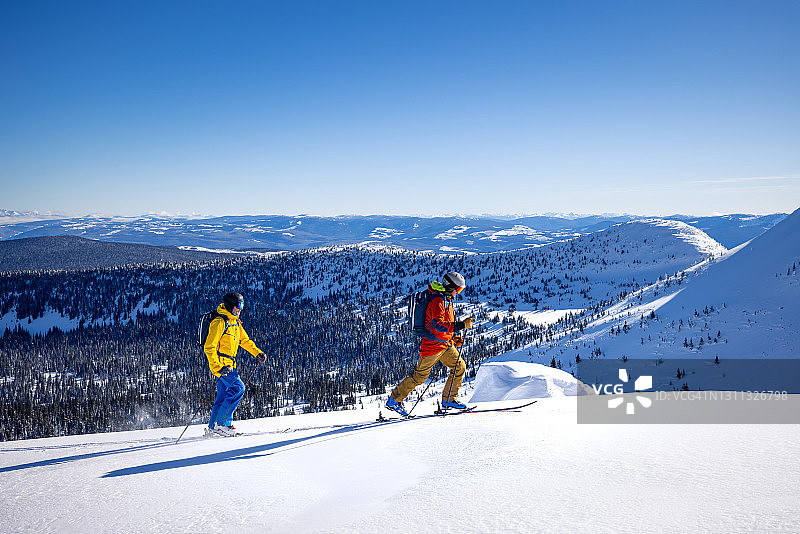滑雪旅游图片素材