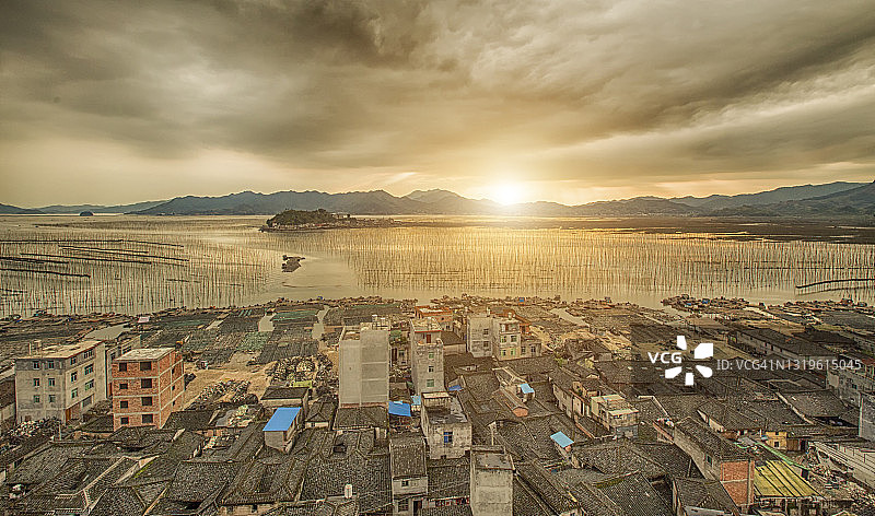日落时分的霞浦中国渔村图片素材