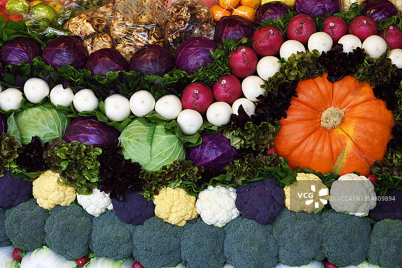 一堆五颜六色的新鲜蔬菜图片素材