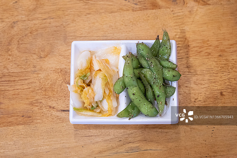 韩式配菜，开胃菜，青豆，泡菜图片素材