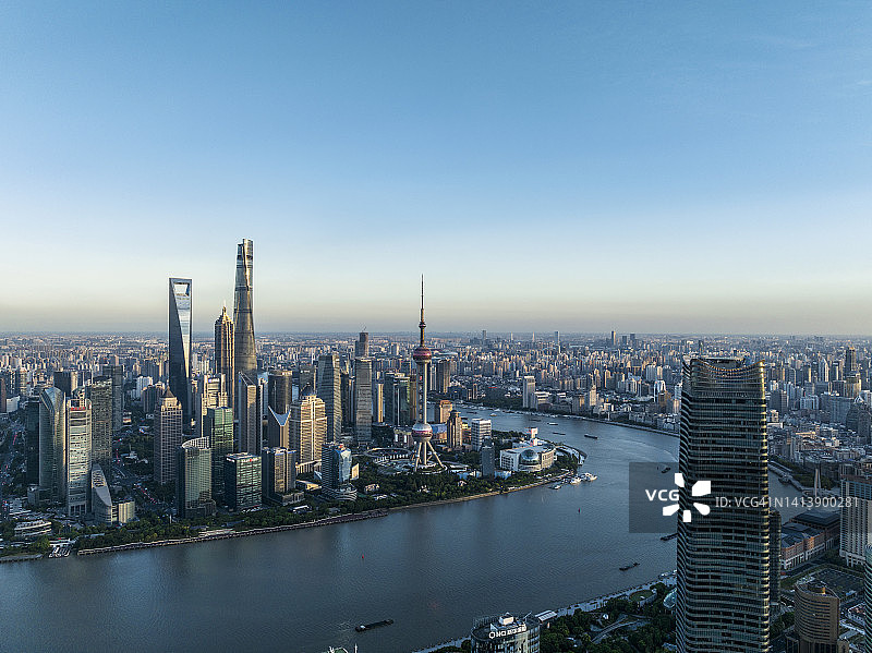 上海陆机嘴金融区鸟瞰图。图片素材