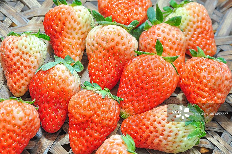 成熟的草莓。图片素材