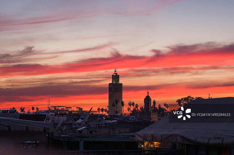 Sunset over Marrakesh图片素材