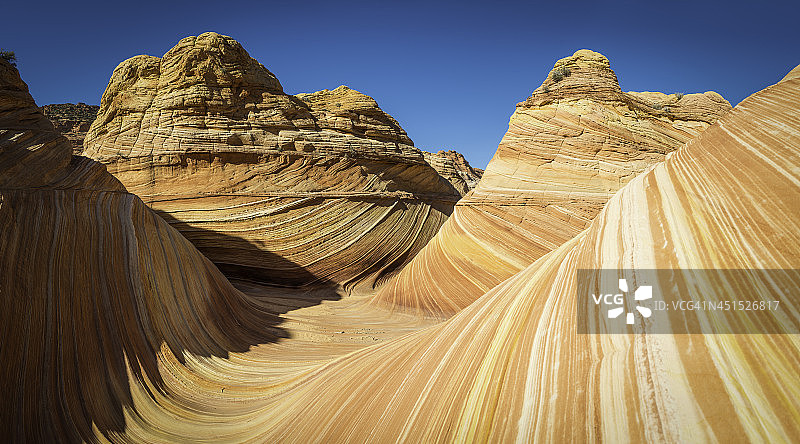 旋涡岩层全景在美国亚利桑那波浪图片素材