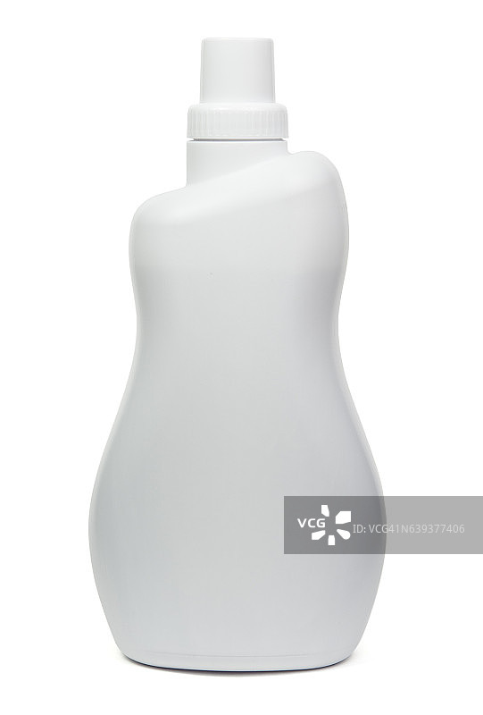 塑料瓶在白色背景孤立。图片素材