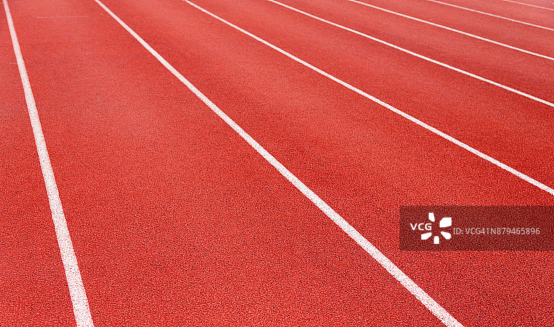 运动场中的红色跑道图片素材