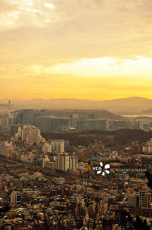 首尔城市从Aengbongsan山——앵봉산图片素材