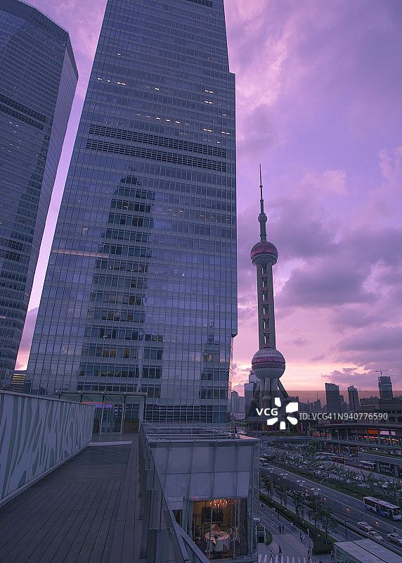 中国上海金融中心的现代化建筑图片素材