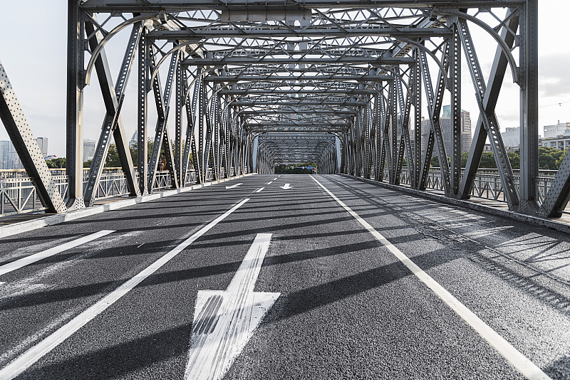 上海大桥柏油路面图片素材