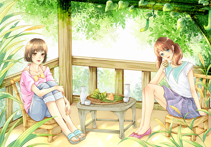 端午节两女孩相约一起吃粽子图片下载