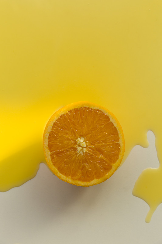 橙子和橙汁水果静物图片下载