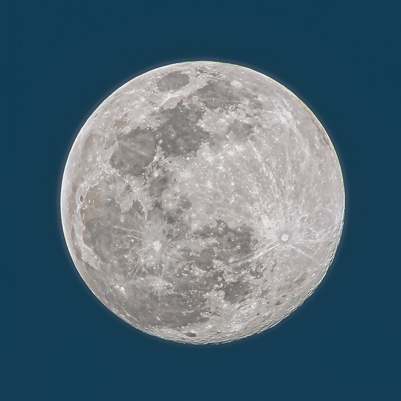 2020超级大月亮图片下载