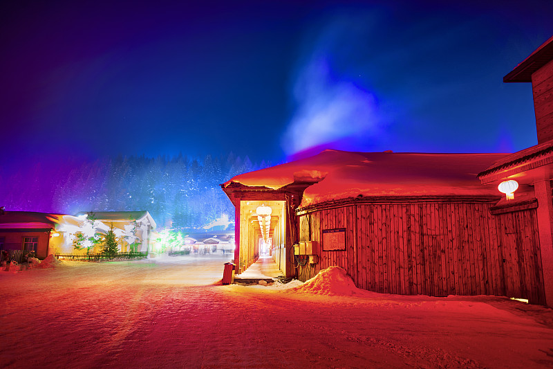 雪乡风景区夜景图片素材